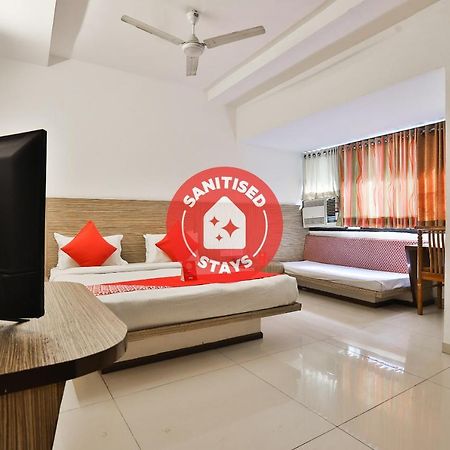 OYO 8758 Hotel Swagatam Ahmedabad Exterior foto