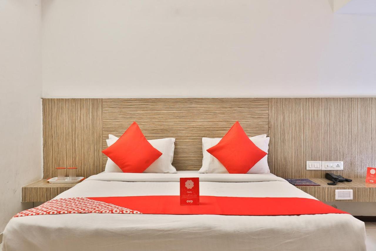 OYO 8758 Hotel Swagatam Ahmedabad Exterior foto