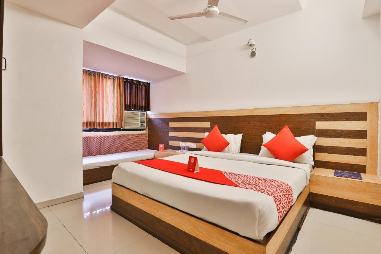 OYO 8758 Hotel Swagatam Ahmedabad Exterior foto