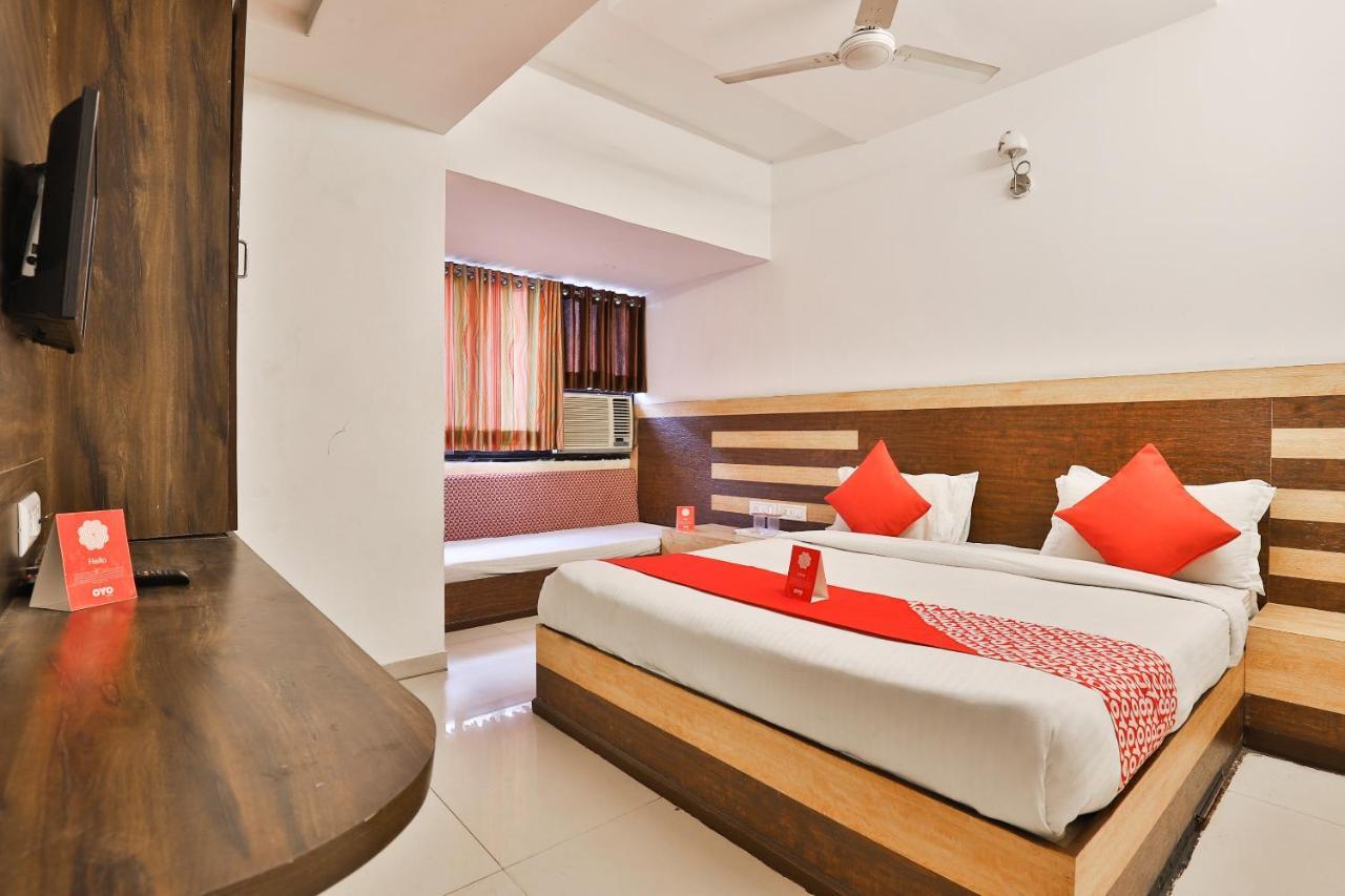 OYO 8758 Hotel Swagatam Ahmedabad Exterior foto