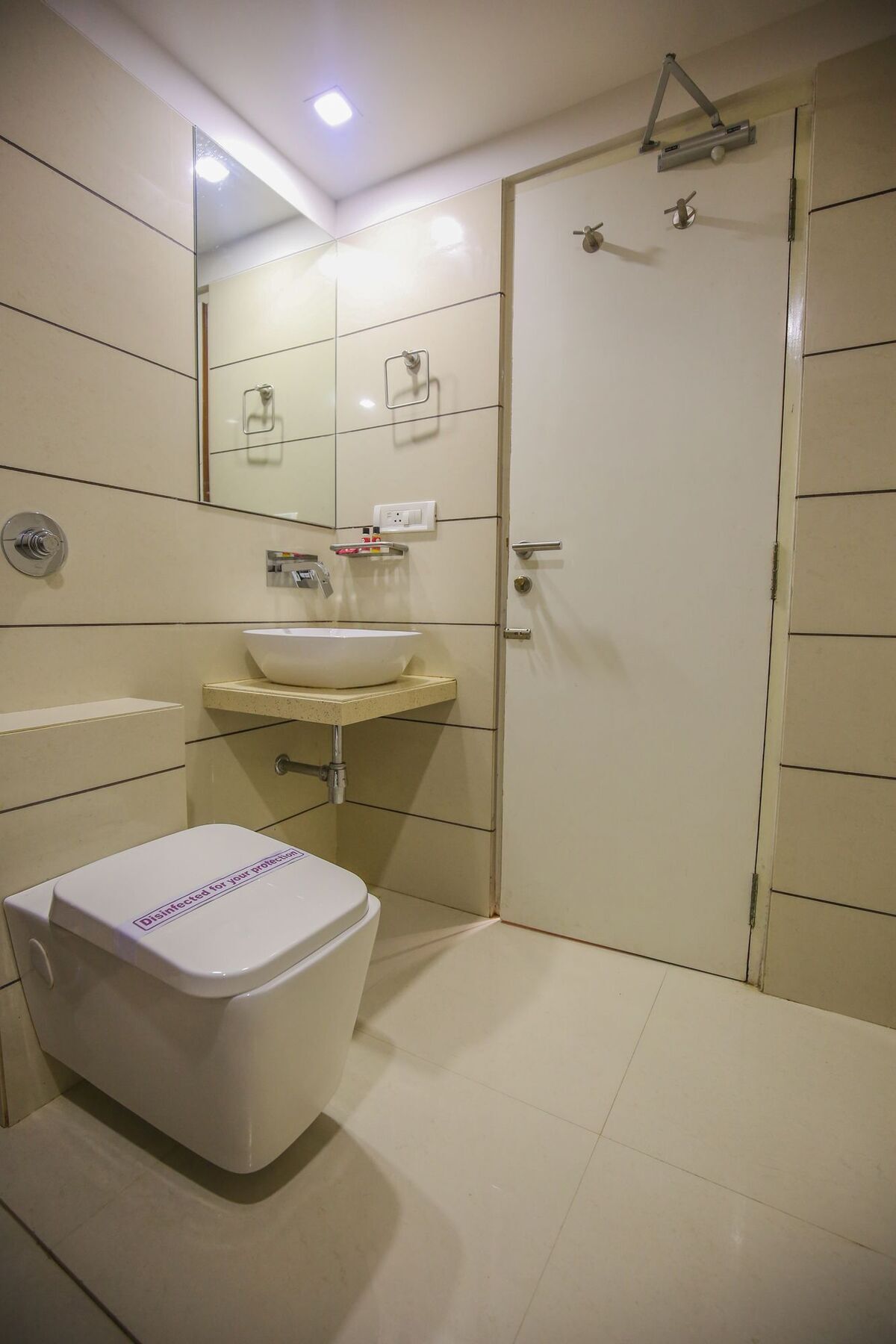 OYO 8758 Hotel Swagatam Ahmedabad Exterior foto