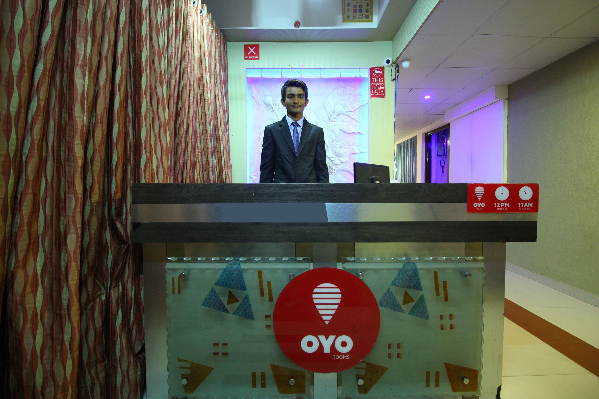 OYO 8758 Hotel Swagatam Ahmedabad Exterior foto